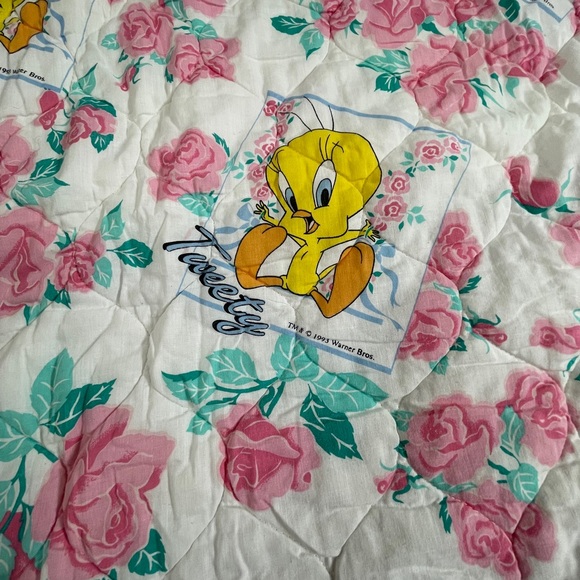 1993 Warner Bros. Gerber Tweety Quilt - Pink and Yellow - Picture 2 of 8